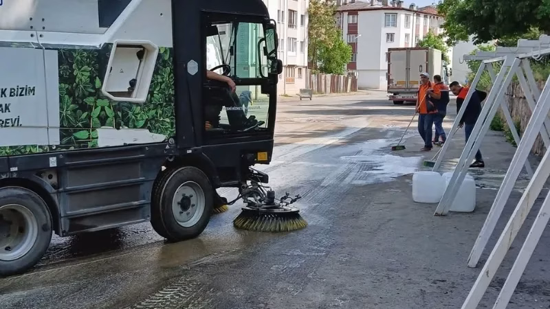 Sivas Belediyesi, Kurban Bayramı sürecinde vatandaşların ibadetlerini hijyenik ve düzenli